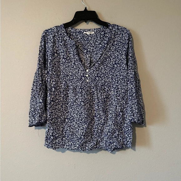 Christian Siriano Tops - Christian Siriano Floral Blue Blouse Medium